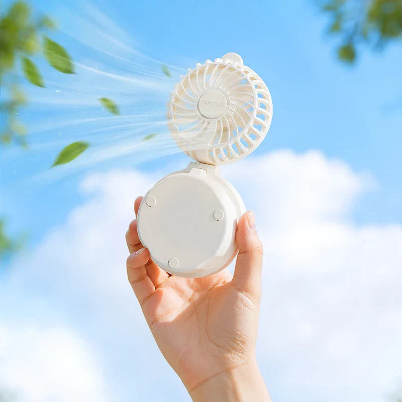 One bottle. Three solutions for your summer